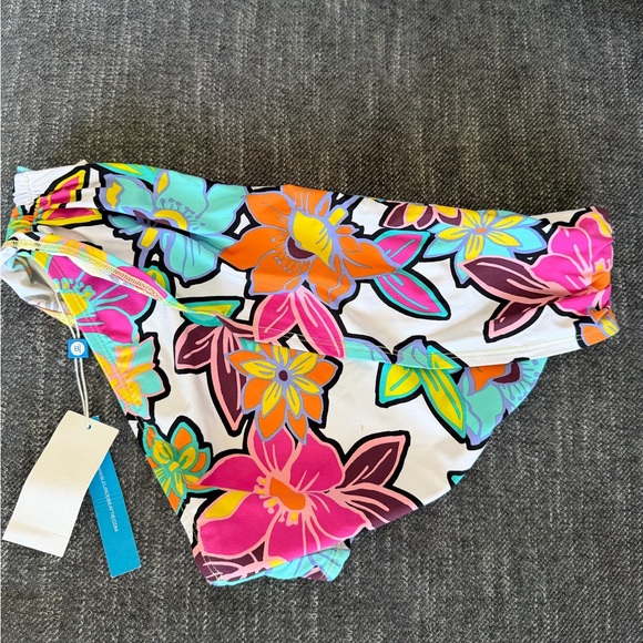 Bleu Rod Beattie cross front multicolor floral bathing suit bottom NWT Size 12 - Picture 2 of 4